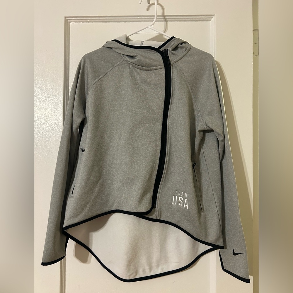 Nike Women Therma-Fit Pullover Hoodie NWOT